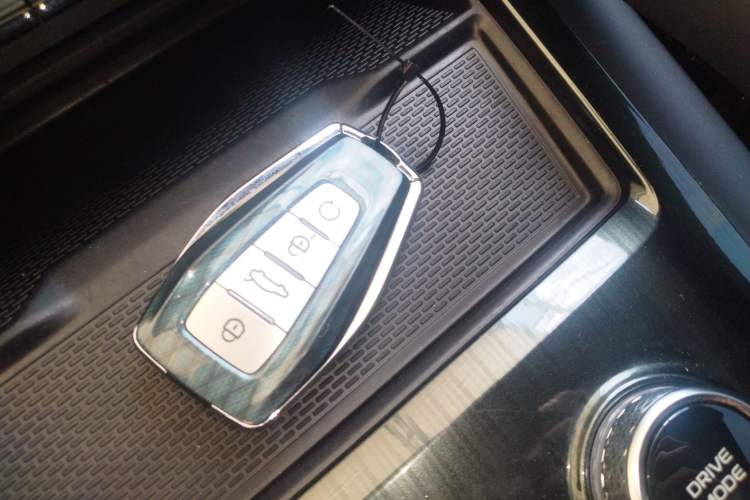 Used Geely Auto Monjaro L 2021 2.0TD DCT EVO Two-Wheel Drive Smart Luxury Version