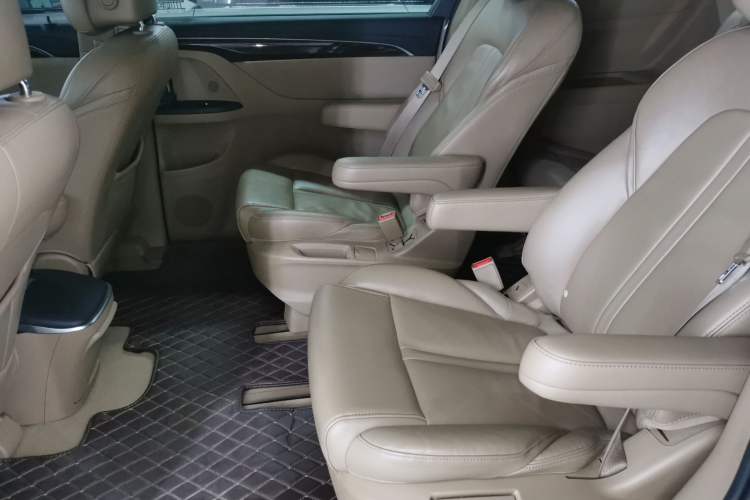 Used Buick GL8 2017 ES 28T Premium Version China V Standard
