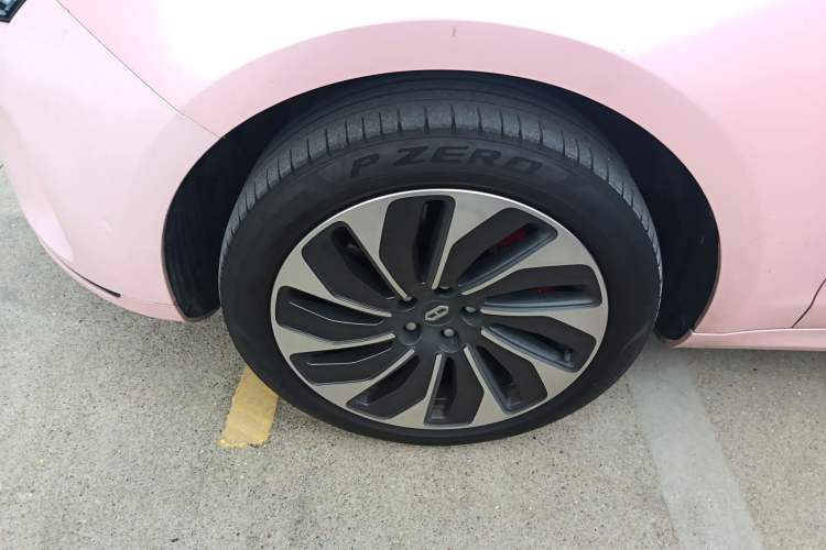 Used Hima AITO M5 2022 Range-Extended Rear-Drive Standard Version