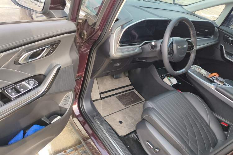 Used SAIC MAXUS G90 2022 2.0T Xingyun Seven-Seater Version