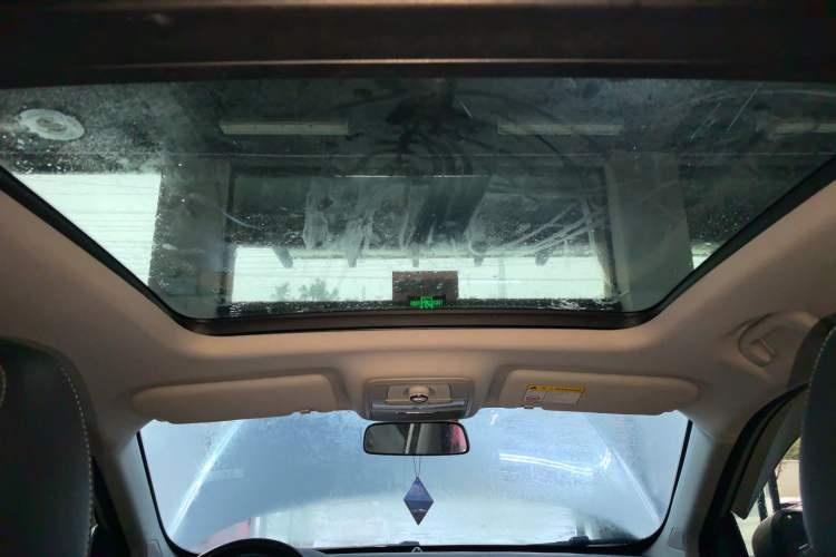 Used Roewe RX5 2020 20T Automatic 4G Connected Million Edition
