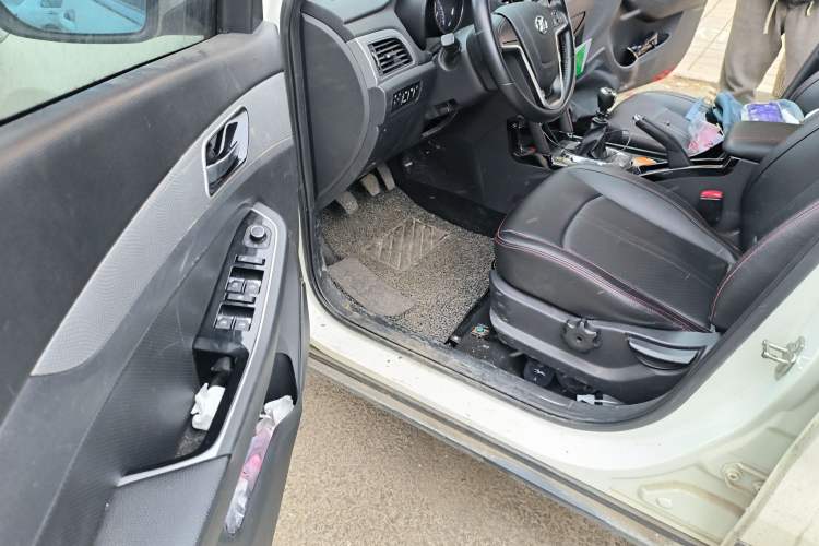 Used BAIC Senova X55 2016 1.5T Manual Elite Edition
