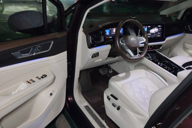 Used Volkswagen Viloran 2022 380TSI Prestige Edition
