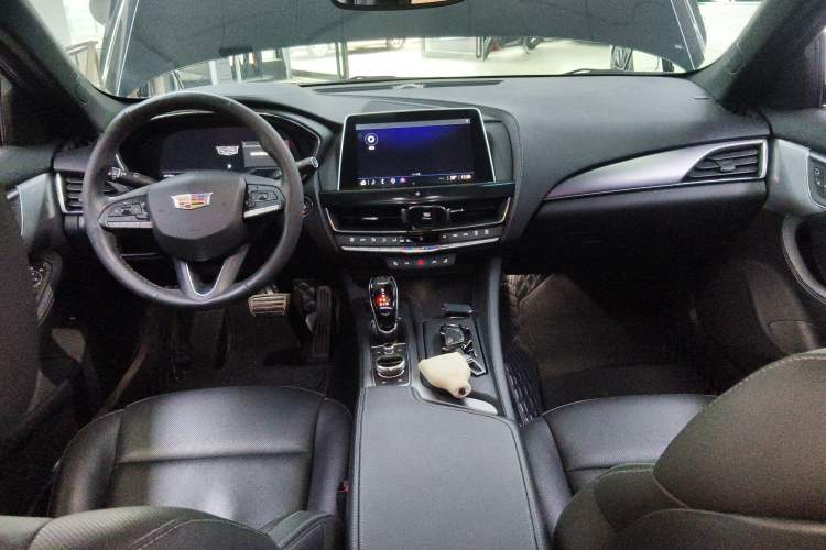 Used Cadillac CT5 2023 28T Prestige Model
