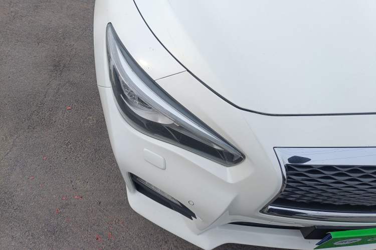 Used Infiniti Q50 2014 3.7L Luxury Edition
