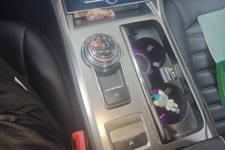 Used Ford Mondeo 2020 EcoBoost 180 Stylish Model Gear Lever