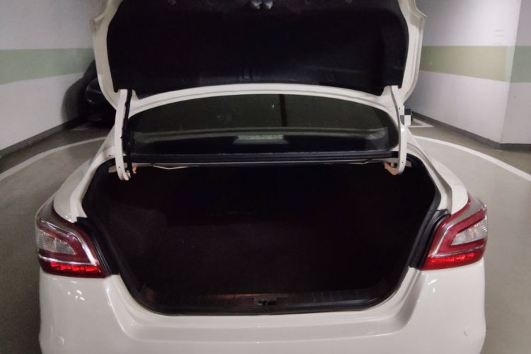 Used Nissan Teana 2013 2.5L XL Leading Edition Trunk