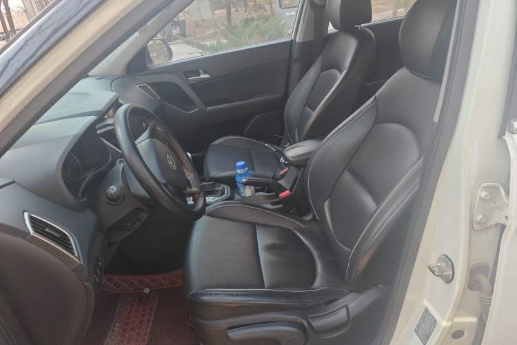 Used Hyundai ix25 2015 1.6L Automatic Two-Wheel Drive Smart GLS Trim
