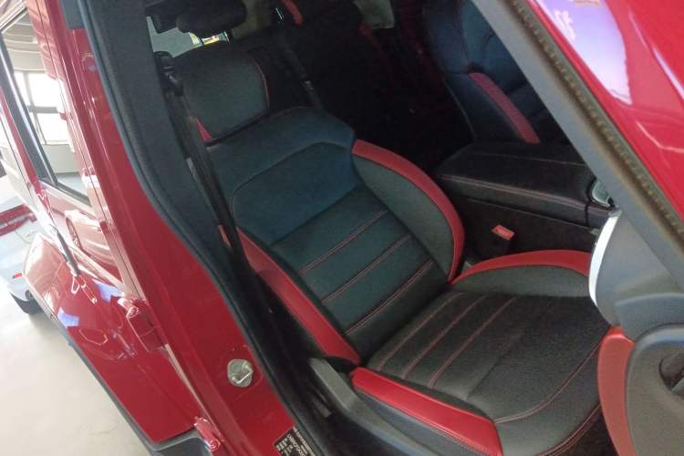 Used BAIC Off-Road BJ40 2019 PLUS 2.3T Automatic Four-Wheel Drive Premium Edition China VI