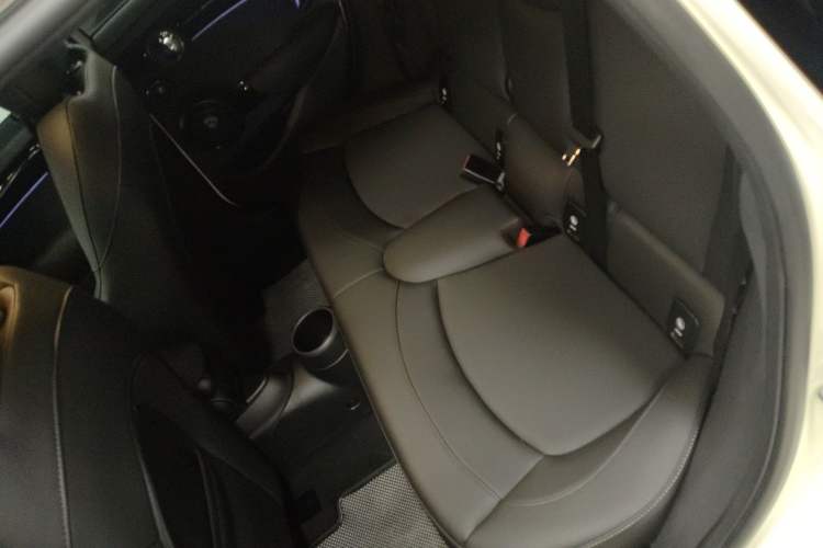 Used MINI 2023 1.5T COOPER Artist Five-Door Edition Left Rear Seat