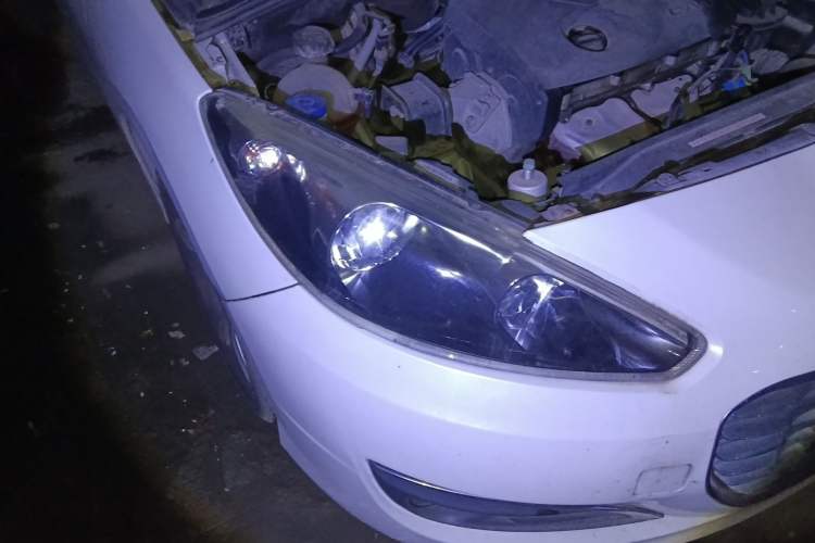 Used Peugeot 308 2014 Enjoy Edition Classic 1.6L Manual YouShang Model Right Front Headlight