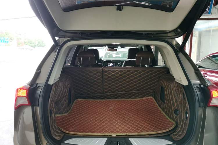 Used Buick Envision 2018 20T Two-Wheel Drive Luxury Model