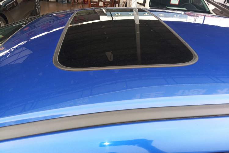 Used Honda Jade 2017 1.8L automatic Comfort version 5 seats
