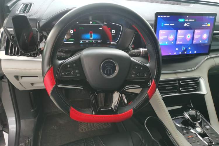 Used BYD Song PLUS New Energy 2021 DM-i 110KM Flagship Model Steering Wheel
