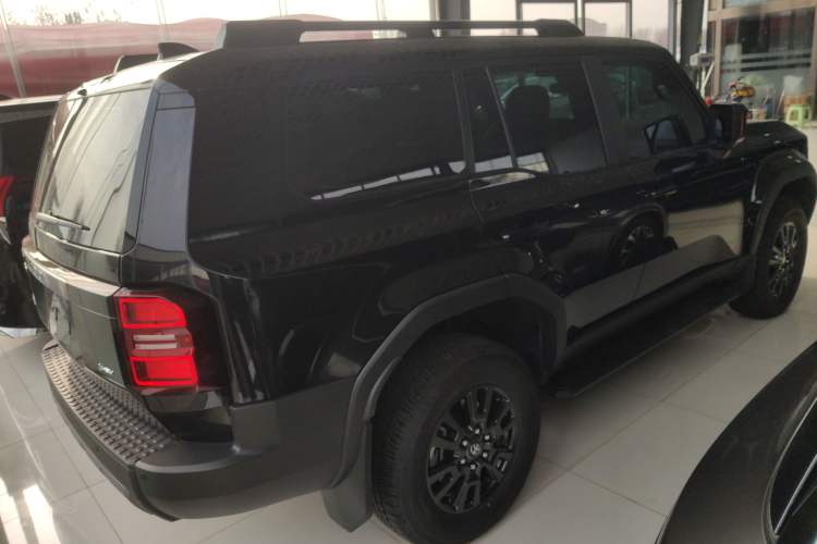 Used Toyota Prado 2024 2.4T All-Terrain TX Version 5 Seats