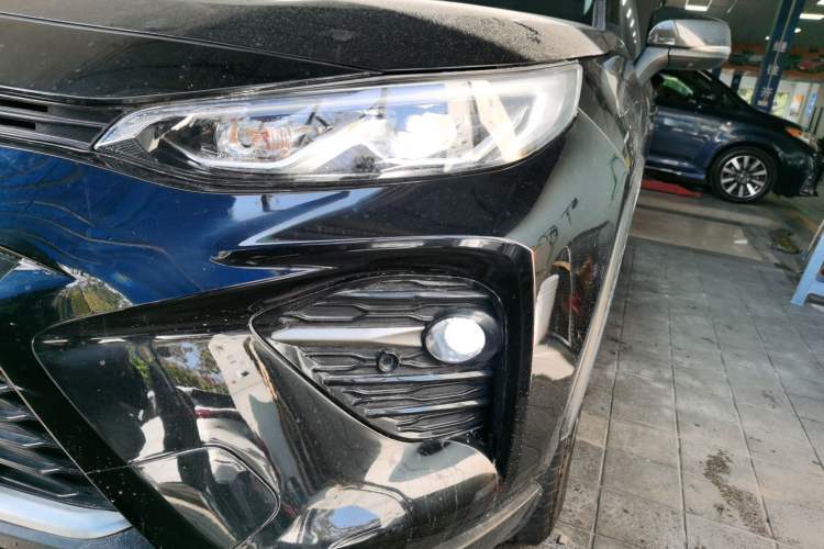 Used Toyota Wildlander 2023 2.0L CVT Two-Wheel Drive Luxury PLUS Edition
