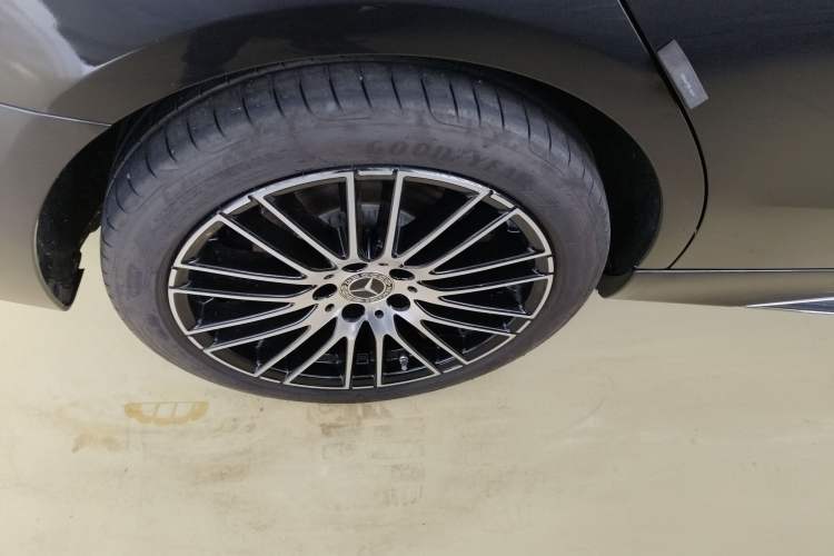 Used Mercedes-Benz C-Class 2023 Second Facelift C 260 L Sport Edition
