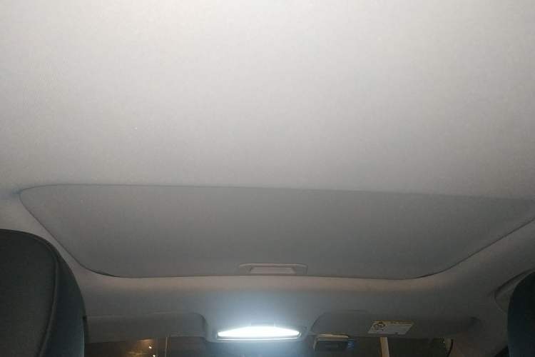 Used Geometry E Firefly 2023 401 km Super-Liked Special Edition 5 Seats