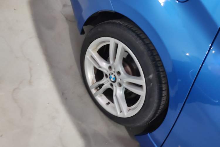 Used BMW 3 Series 2018 320i M Sport Package Right Rear Wheel Hub
