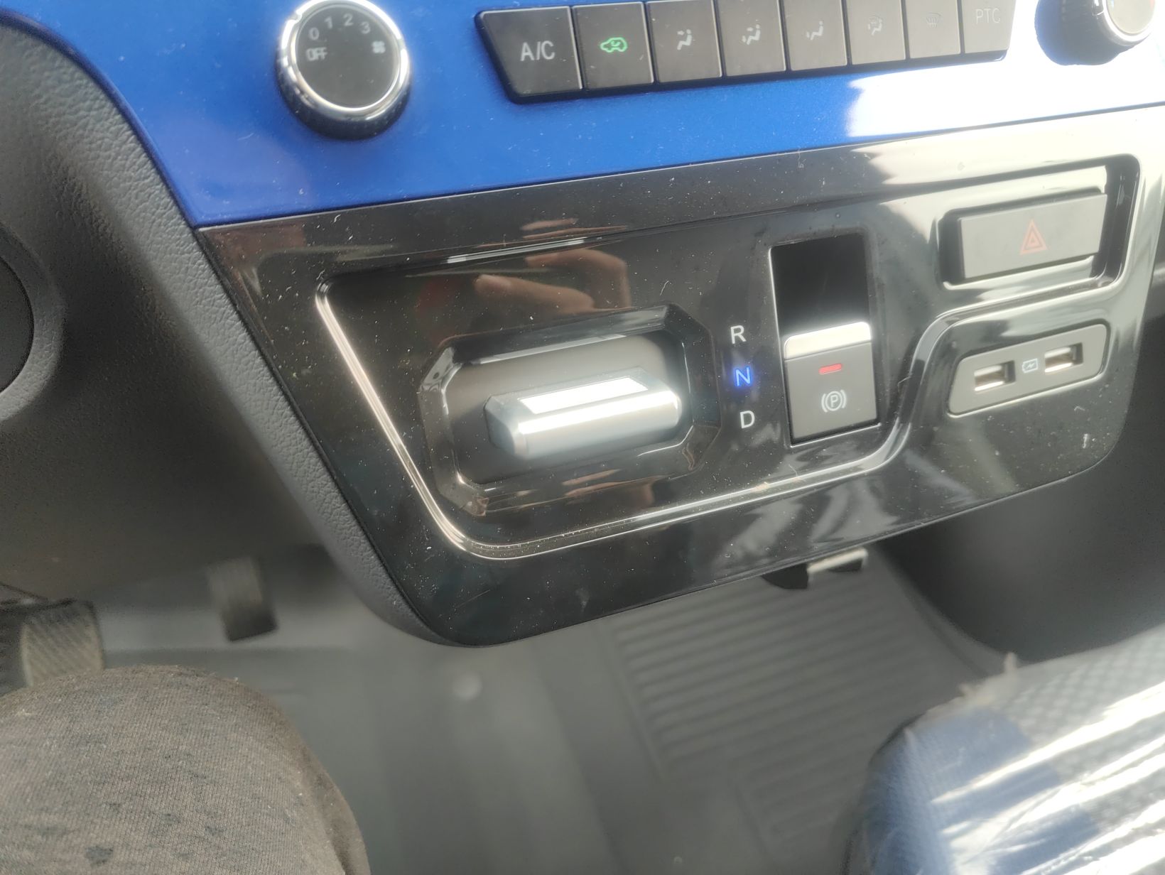 Dongfeng Yufeng EM27 2024 EM27L Eves Power 41.86 kWh — снимка 16