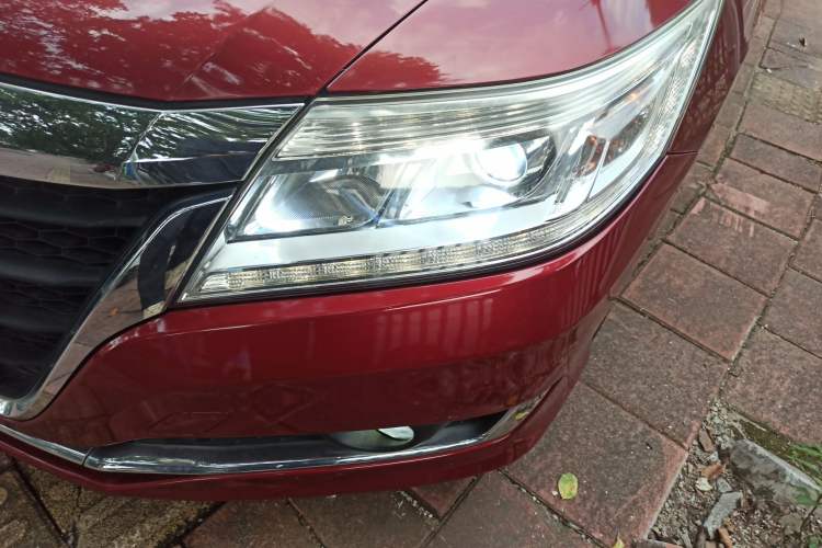 Used Honda Crider 2016 1.8L CVT Luxury Edition

