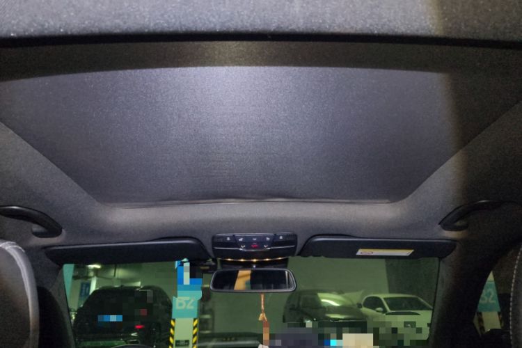 Used Mercedes-Benz GLC 2016 GLC 260 4MATIC Dynamic Edition Headliner