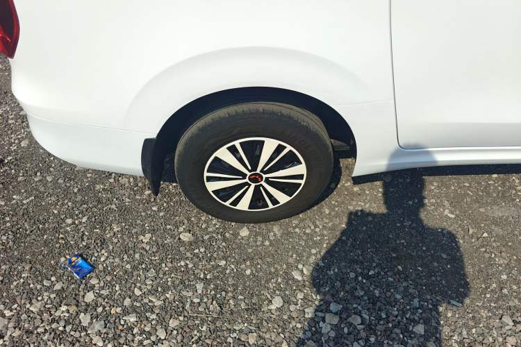 Used Wuling Hongguang New Energy 2024 All-Electric Model 300KM Practical Version