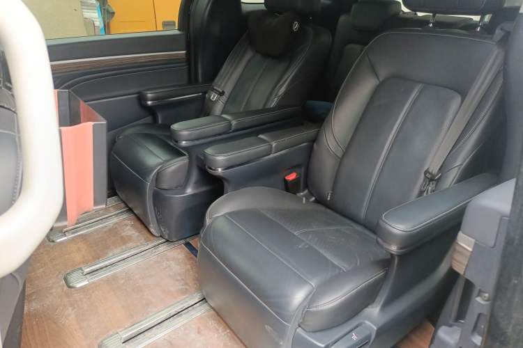 Used GAC Trumpchi M8 2021 Master Series 390T Prestige Edition Left Rear Seat