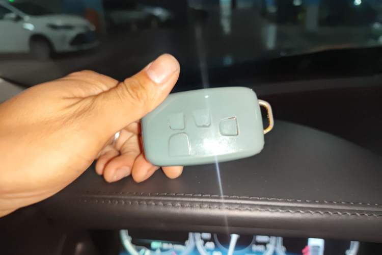 Used Jaguar XJ 2014 XJL 3.0 SC Four-Wheel-Drive Flagship Business Edition Vehicle Key