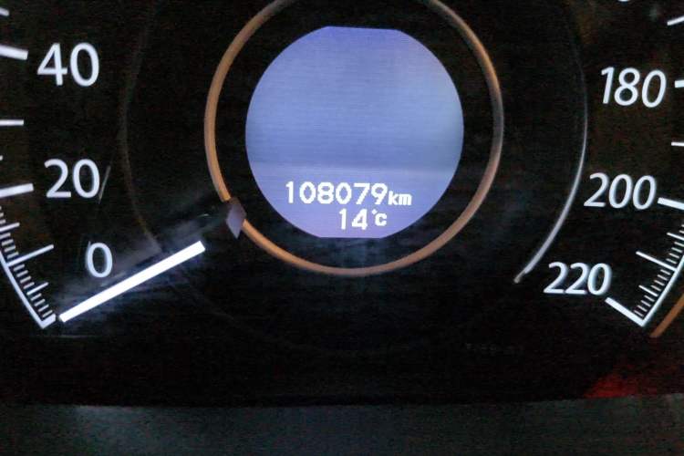 Used Honda CR-V 2016 2.0L two-wheel drive Urban Edition
