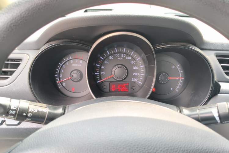 Used Kia K2 2015 Sedan 1.4L Automatic GLS