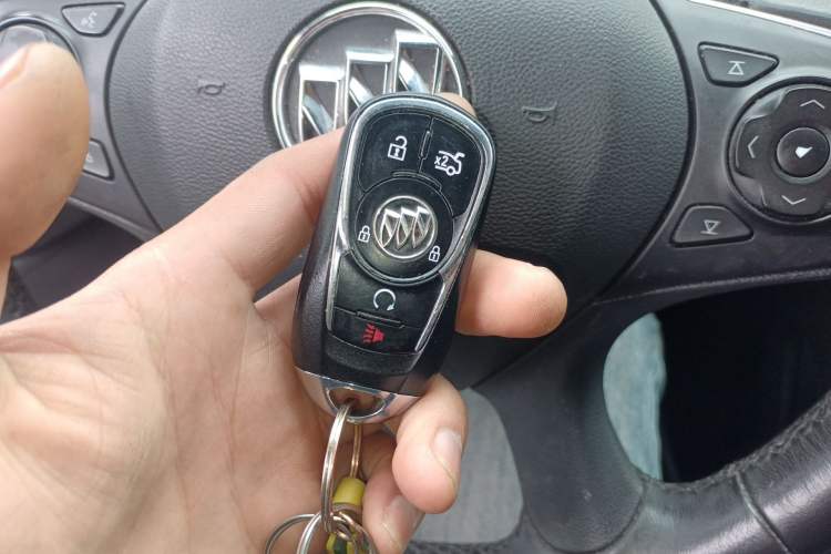 Used Buick LaCrosse 2019 28T Luxury Version
