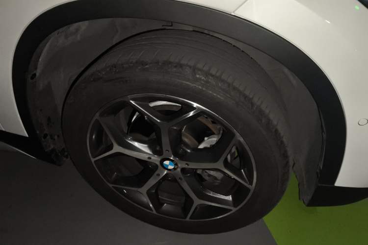 Used BMW X1 2016 sDrive18Li Luxury Model