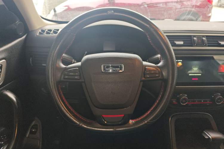 Used Qoros 5 2019 1.6T Automatic Zhiyun Connect (AliOS) Edition Prestige Model
