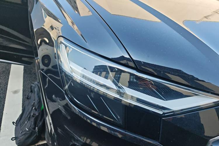 Used Audi Q8 2019 45 TFSI Luxury Prestige Edition Right Front Headlight