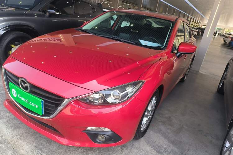 Used Mazda Mazda 3 Axela 2016 Sedan 1.5L Automatic Luxury Model