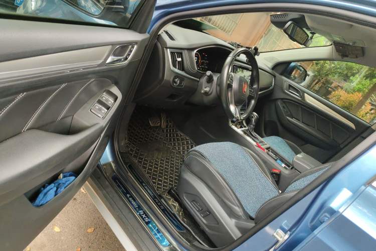 Used Roewe RX5 New Energy 2017 eRX5 50T Hybrid Connected Prestige Flagship Edition Driver Seat