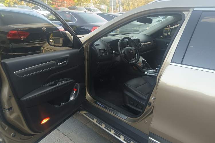 Used Renault Koleos 2017 2.0L Two-Wheel Drive Luxury Edition
