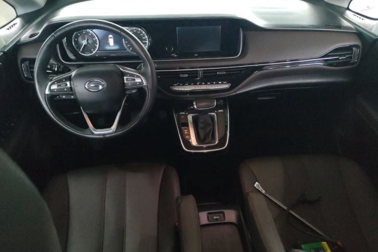 Used GAC Trumpchi M6 2019 270T DCT Luxury Edition (6-seater) China VI Center Console