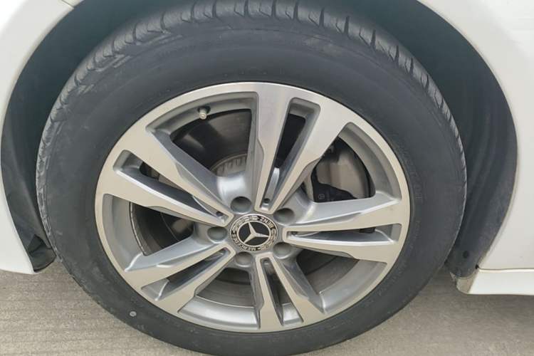 Used Mercedes-Benz C-Class 2018 C 200 L Sport Edition
