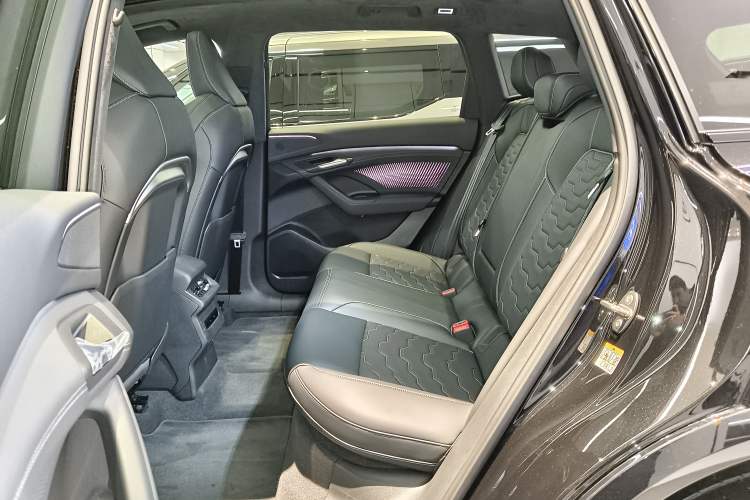 Used Audi Q6L e-tron 2026 First Launch Navigation Edition
