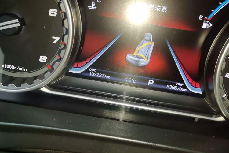 Used FORTHING Joyear X5 2017 Jingxiang Series 1.5T CVT Smart Connectivity Model