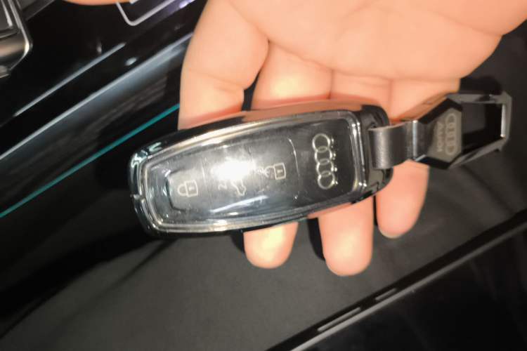 Used Audi A8 2023 A8L 45 TFSI quattro Luxury Model
