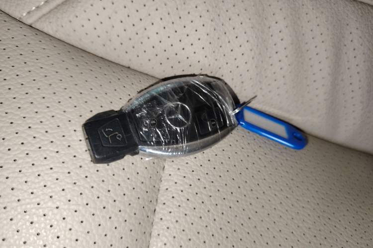 Used Mercedes-Benz V-Class 2020 V 260 L Long-wheelbase Luxury Edition