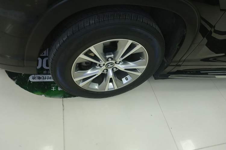 Used Toyota Highlander 2018 2.0T Four-Wheel Drive Elite Edition 7 Seats China VI Standard