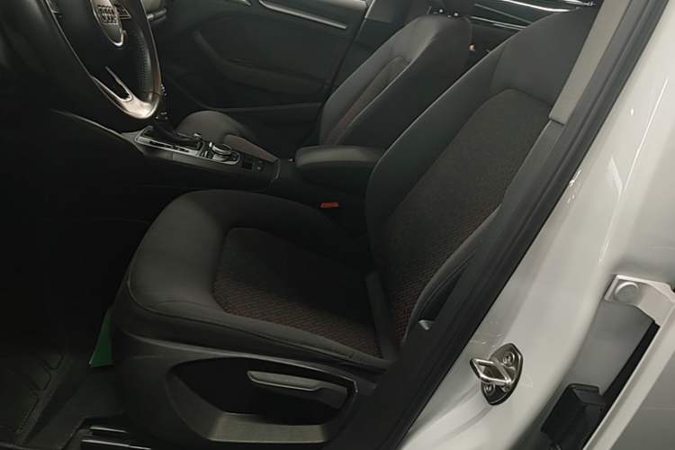 Used Audi A3 2020 Restyled Sportback 35 TFSI Entry-Level China VI Emission Standard
