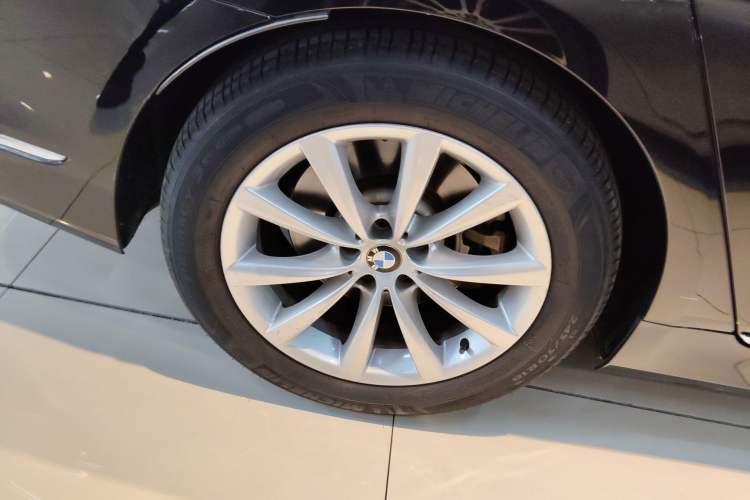 Used BMW 7 Series 2016 730Li Leading Model
