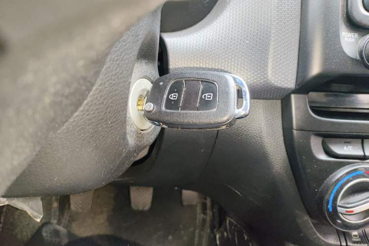 Used Hyundai Verna (older generation) 2020 1.4L Manual GL Refreshed Edition Vehicle Key