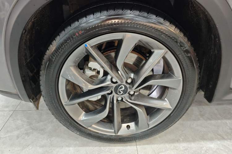 Used Infiniti QX50 2024 2.0T Two-Wheel Drive Navigation Edition
