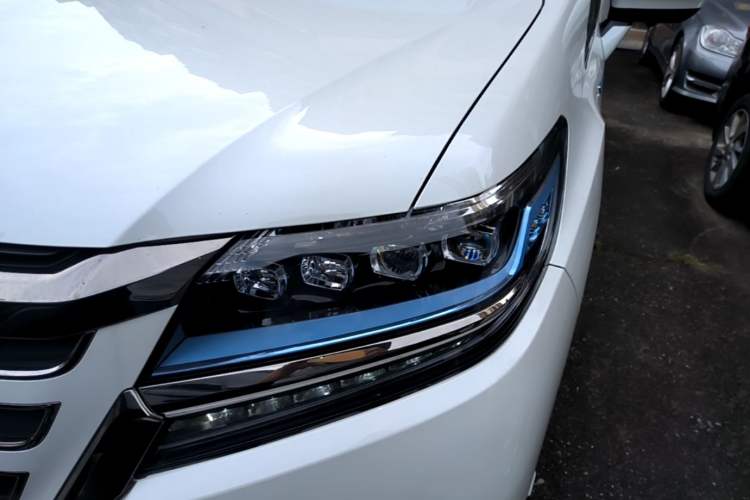 Used Honda Elysion 2019 2.0L Hybrid Luxury Edition